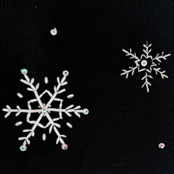 Hampshire Studio Snow Embellished Snowflake Christmas Sweater Vest Size Small - Picture 8 of 9